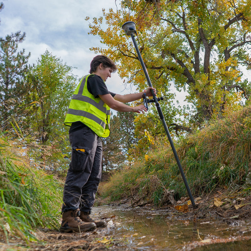 Spectra Geospatial SP100 GNSS – Geocom