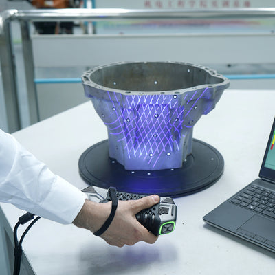 Escáner 3D Scantech SIMSCAN